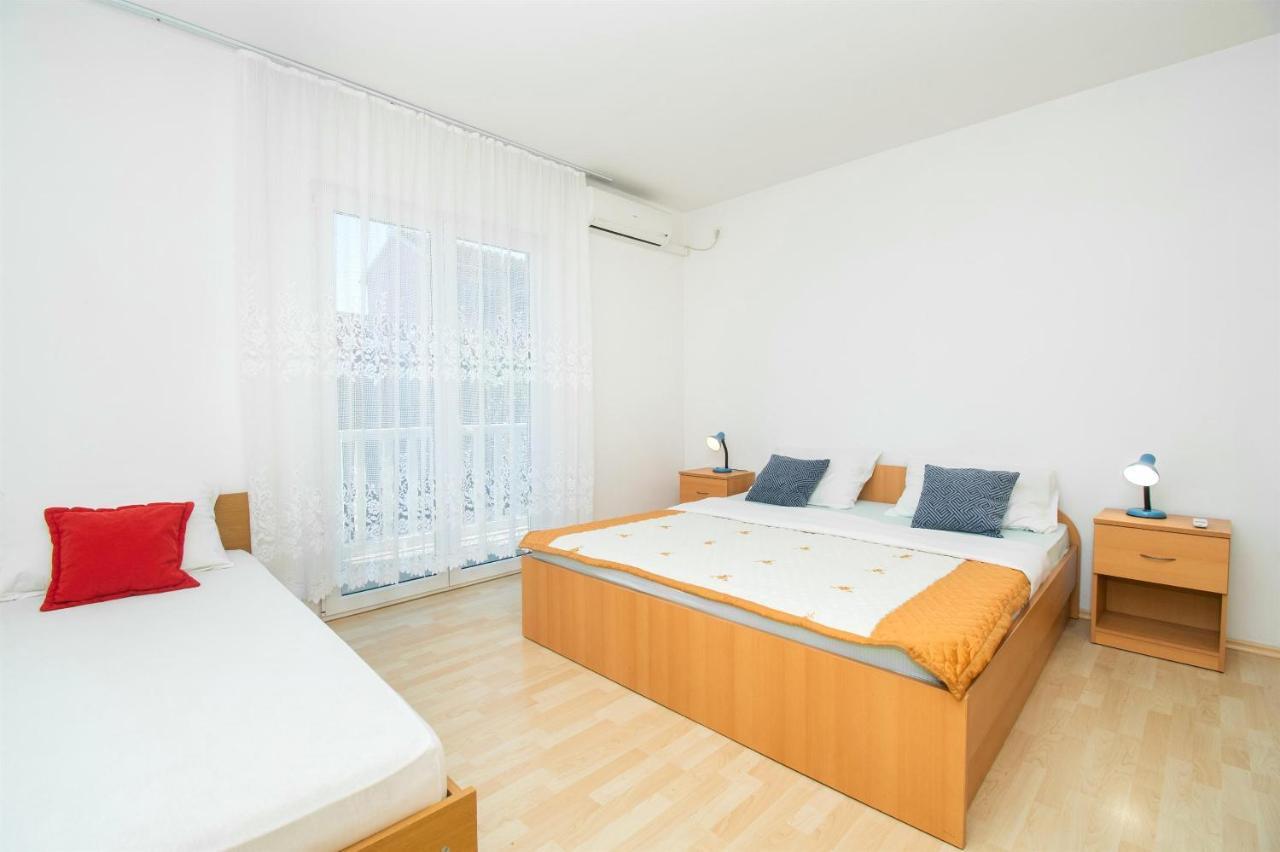 Apartment Mijo Vodice Exterior photo